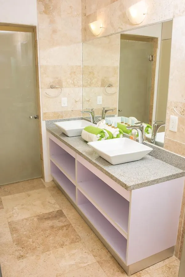 Apartman 5Th Coral Suites By Holiday In Playa Playa del Carmen Mexikó